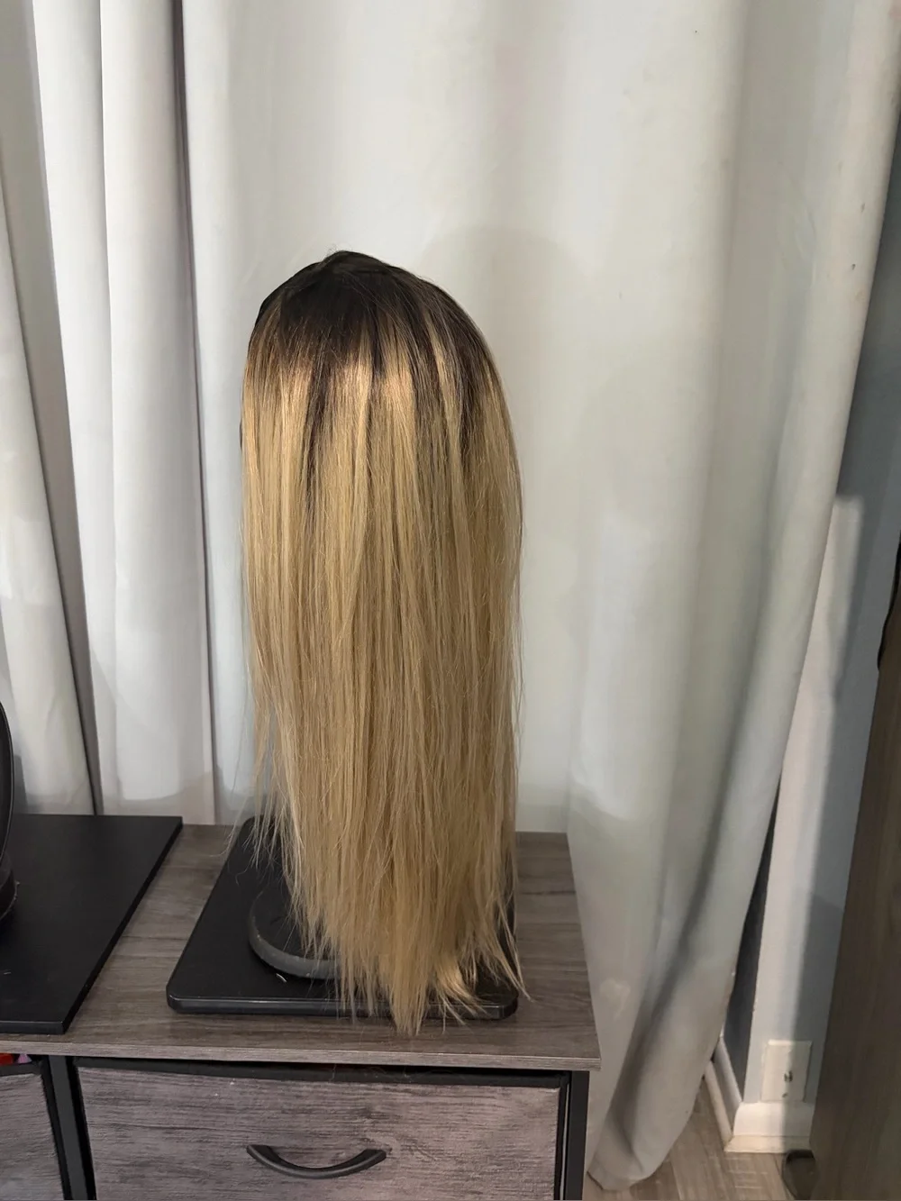 NEW Long Straight Medium Blond Crown Headband Wig Standard Cap